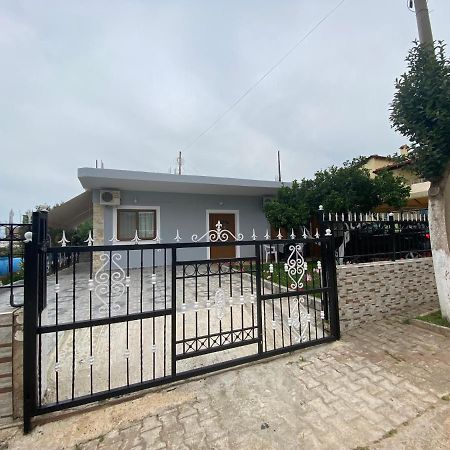 Eraldo Brahimi Apartaments Ksamil Exteriör bild
