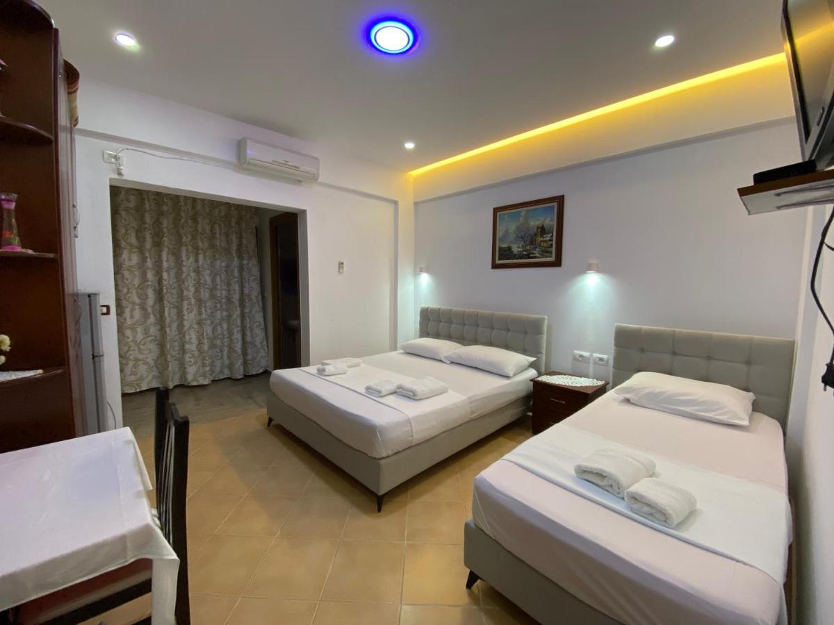 Eraldo Brahimi Apartaments Ksamil Exteriör bild