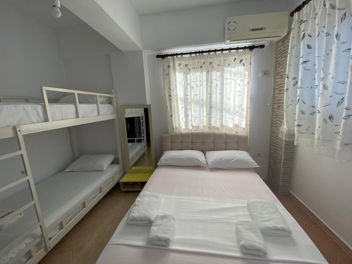 Eraldo Brahimi Apartaments Ksamil Exteriör bild