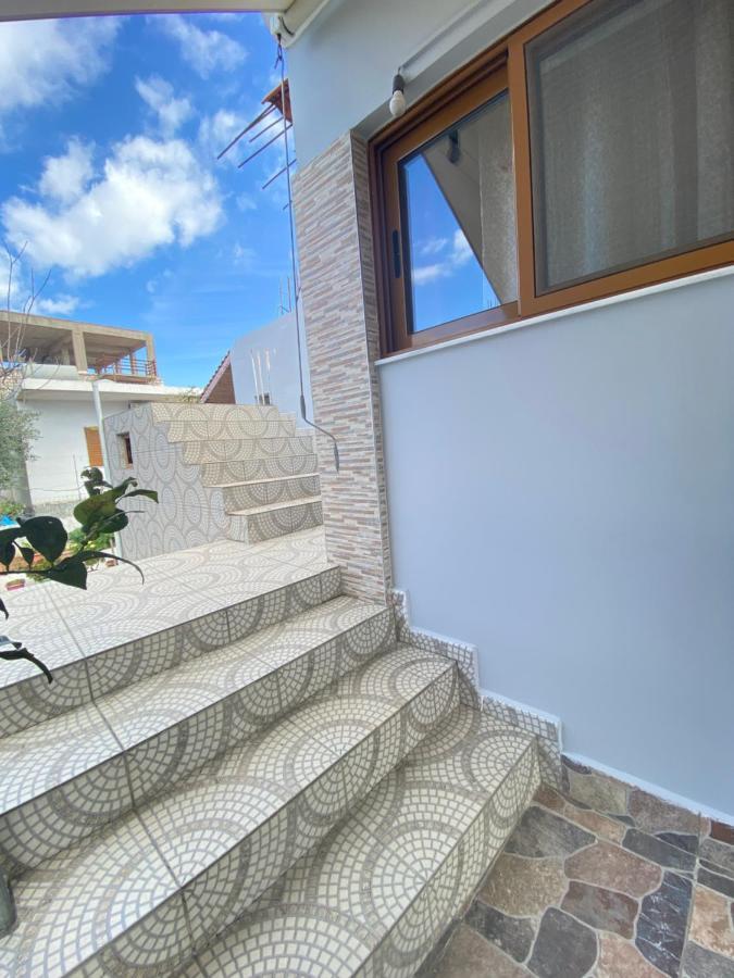 Eraldo Brahimi Apartaments Ksamil Exteriör bild