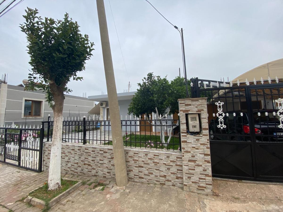 Eraldo Brahimi Apartaments Ksamil Exteriör bild